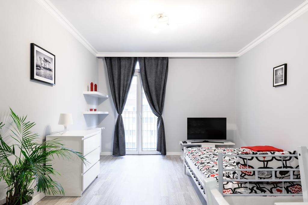 Appartamento Apartament Grojecka Korotynskiego Varsavia Camera foto