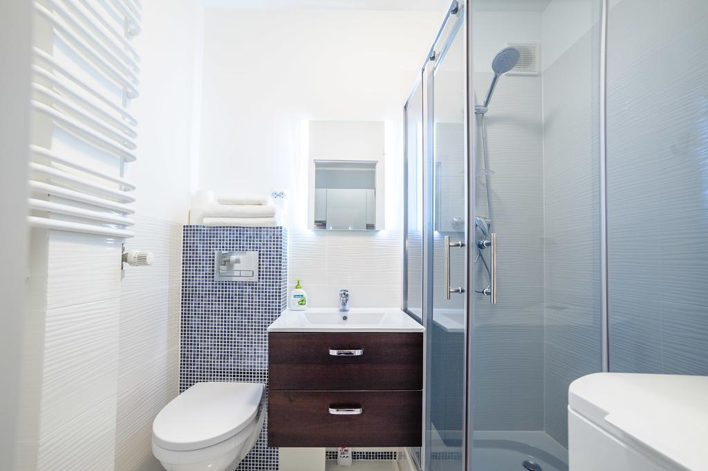 Appartamento Apartament Grojecka Korotynskiego Varsavia Camera foto