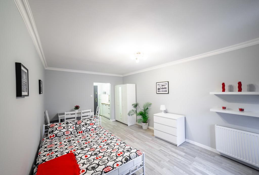 Appartamento Apartament Grojecka Korotynskiego Varsavia Camera foto